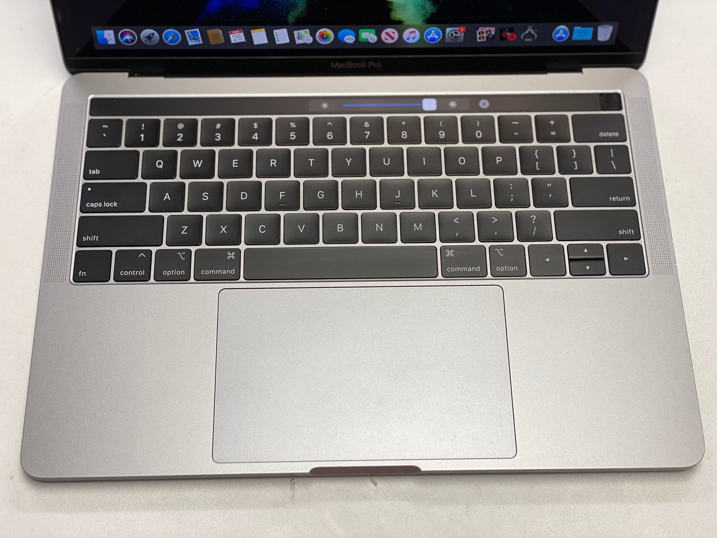 MacBook Pro 13-Inch "Core i5" 1.4 Touch/2019 2 Thunder Bolt 3 Ports - Finance Available
